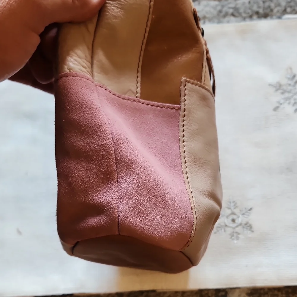 The Sak Multicolor Patchwork Leather Suede Shoulder Bag. - Picture 12 of 15